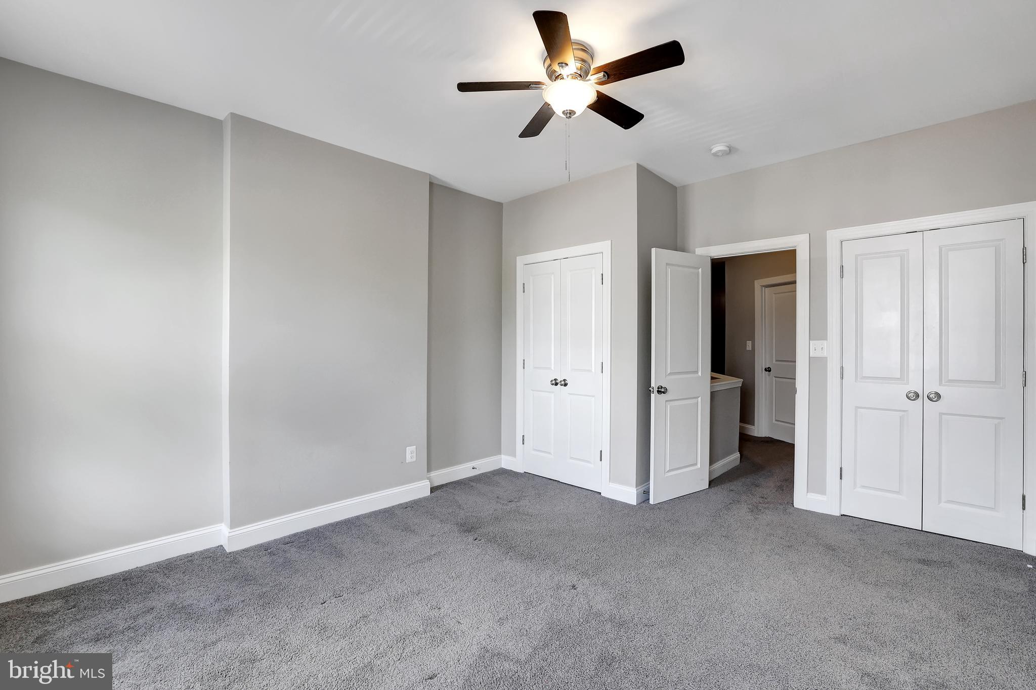 156 N KENWOOD AVE