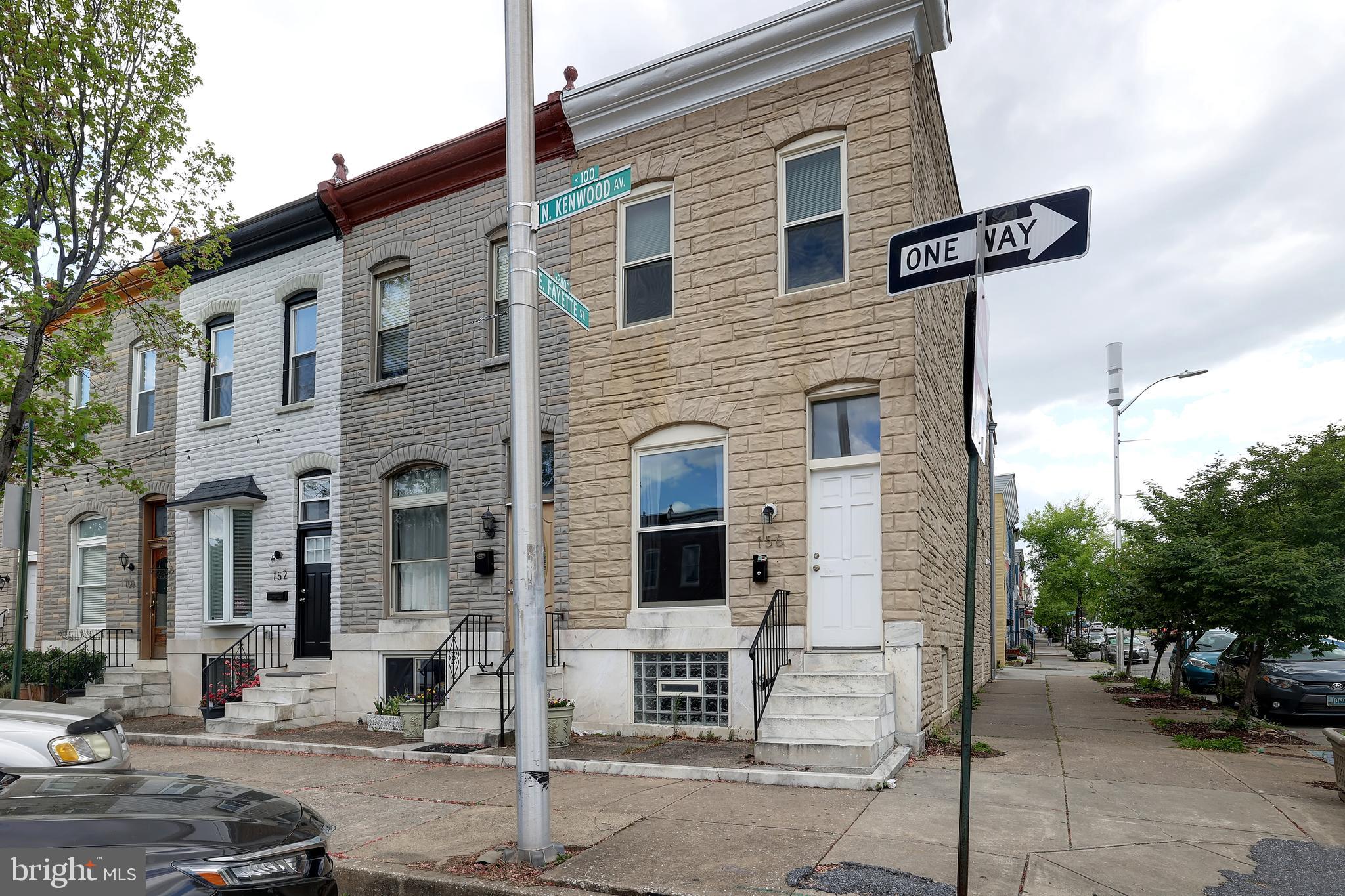 156 N KENWOOD AVE