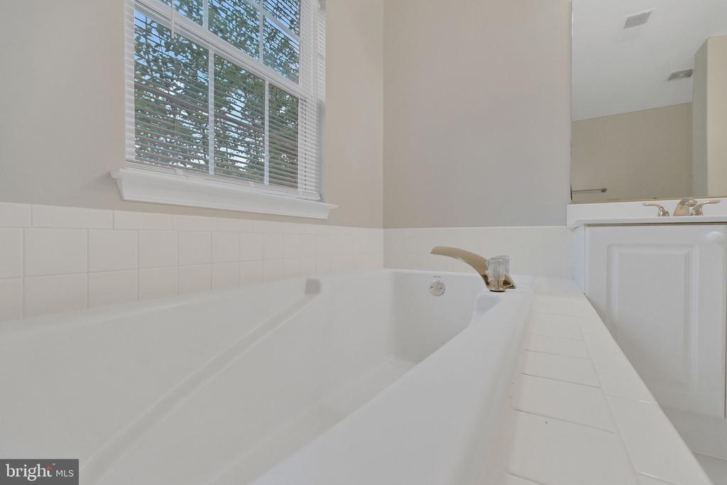 14415 SATURN WAY