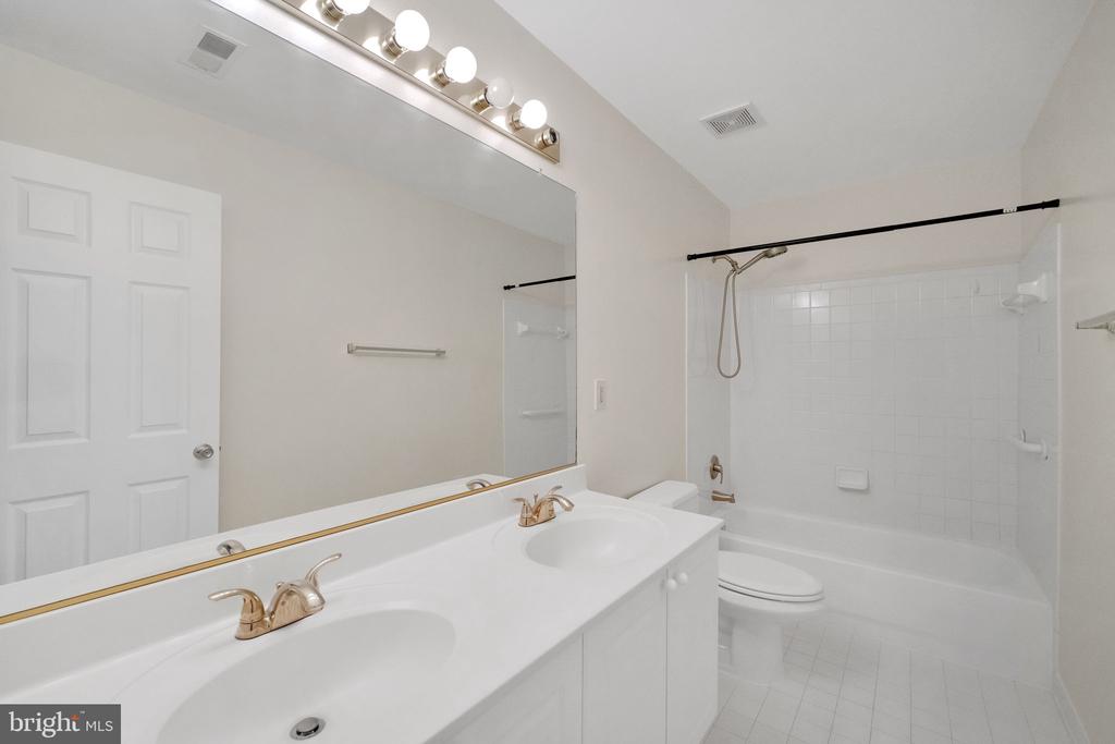 14415 SATURN WAY