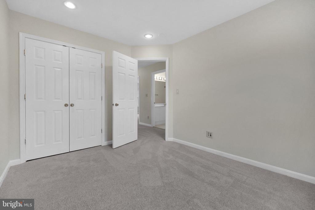 14415 SATURN WAY