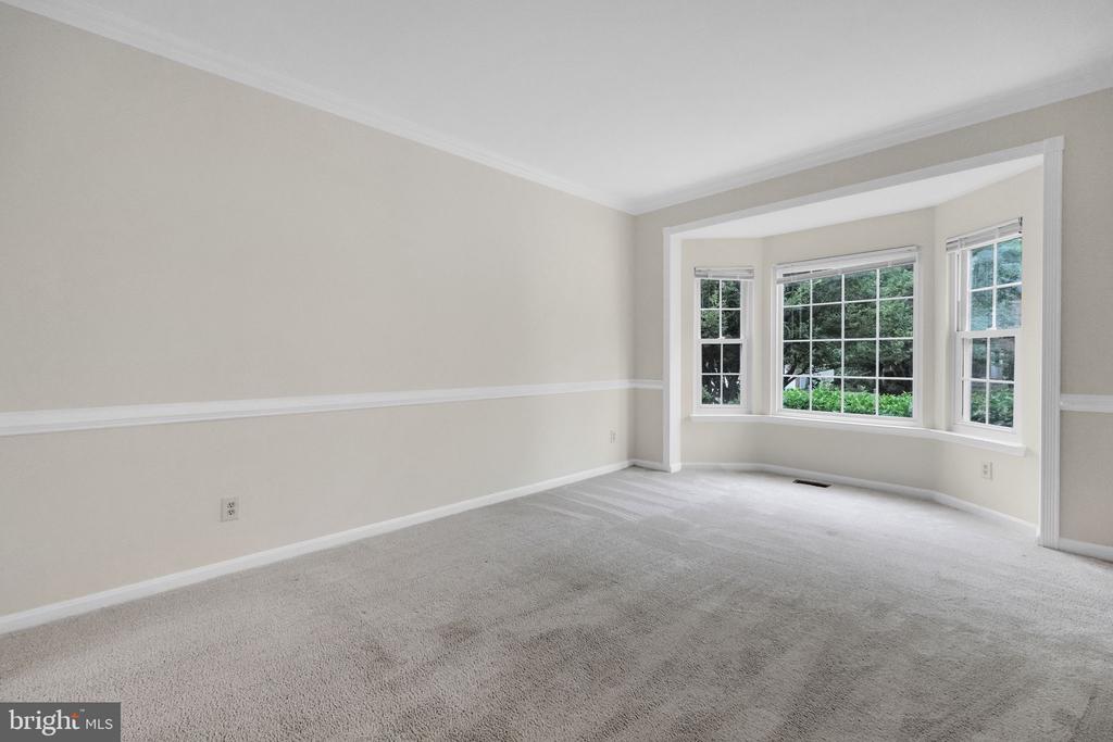 14415 SATURN WAY