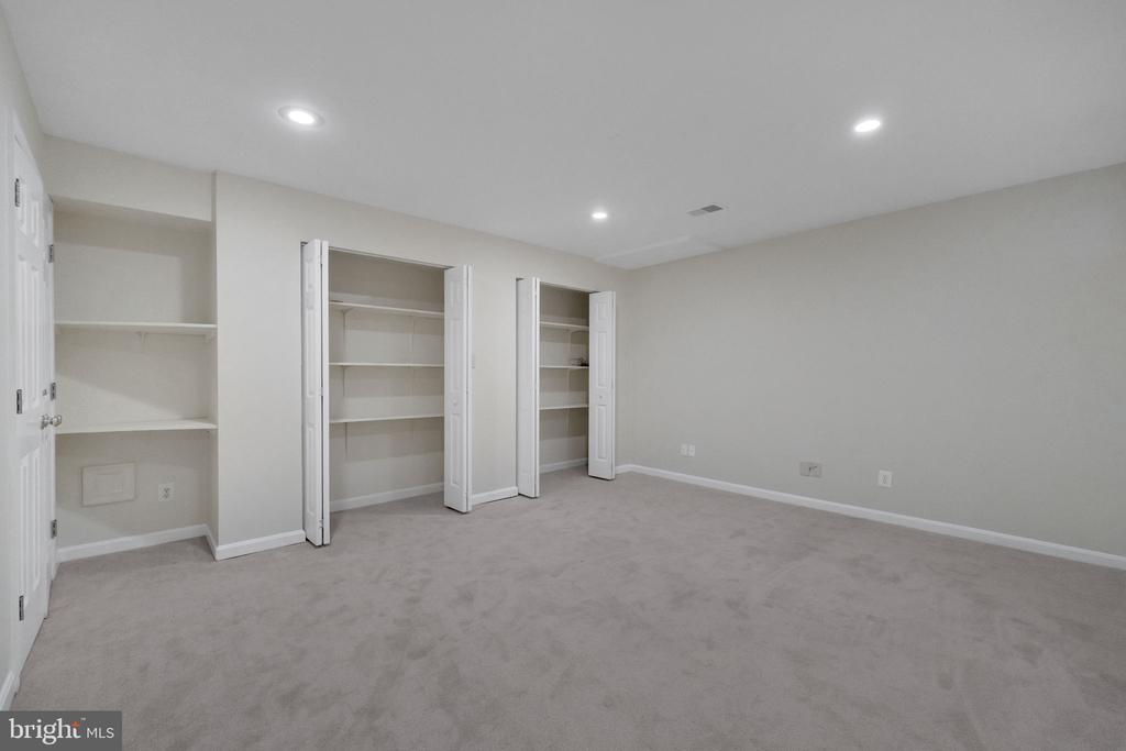 14415 SATURN WAY