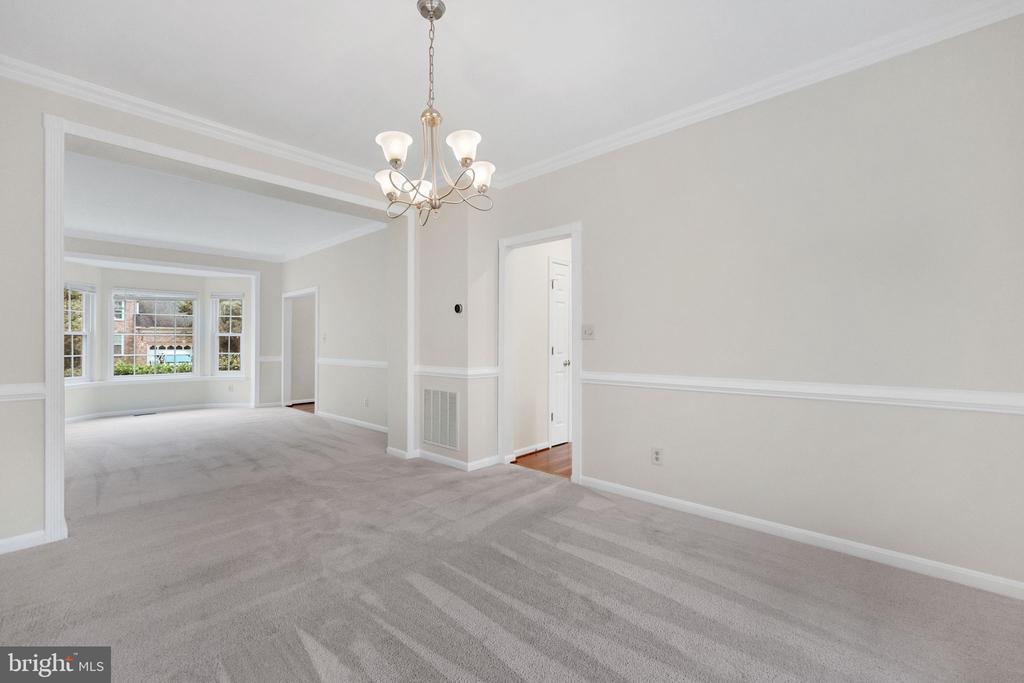 14415 SATURN WAY