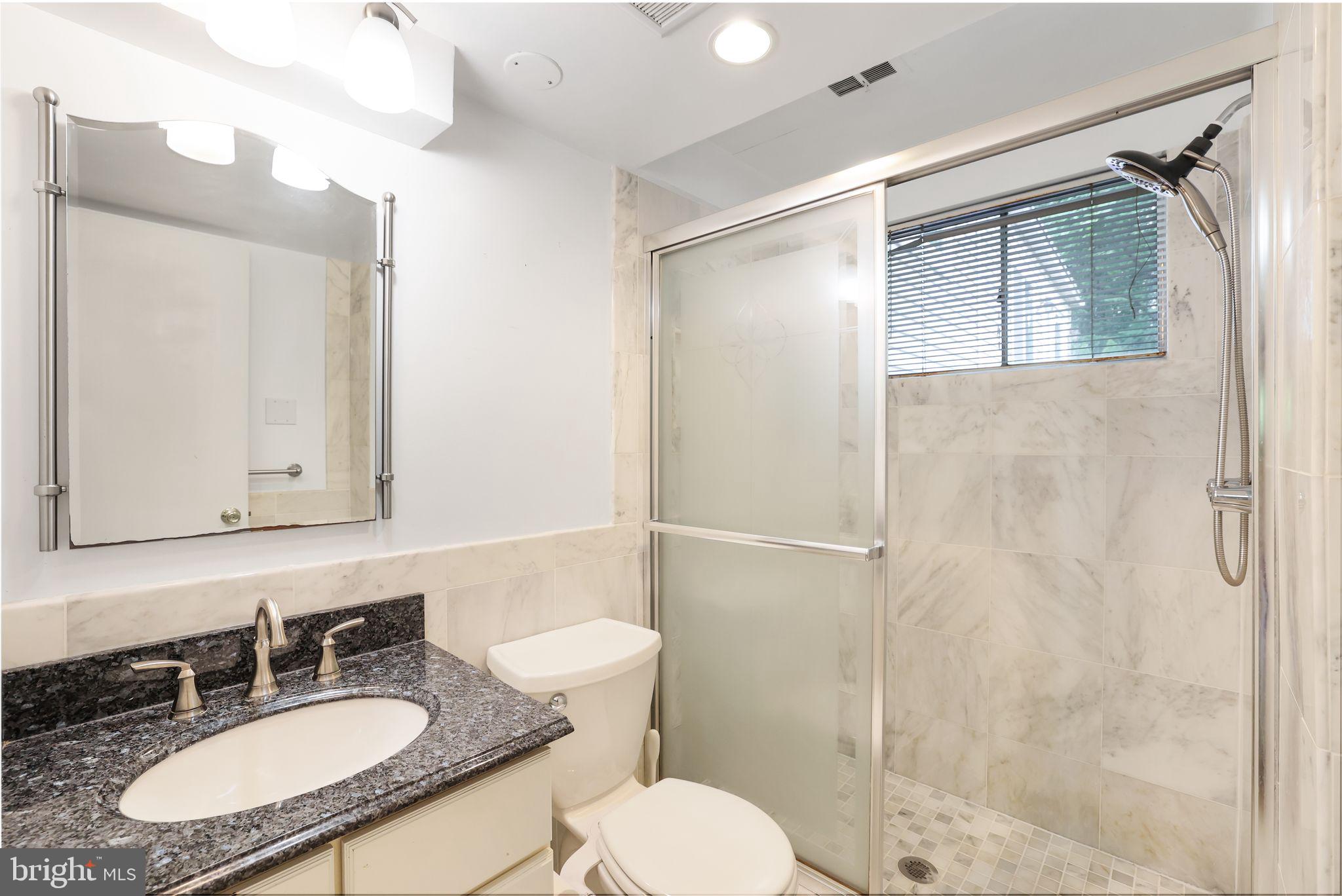 6928 WINTERBERRY LANE