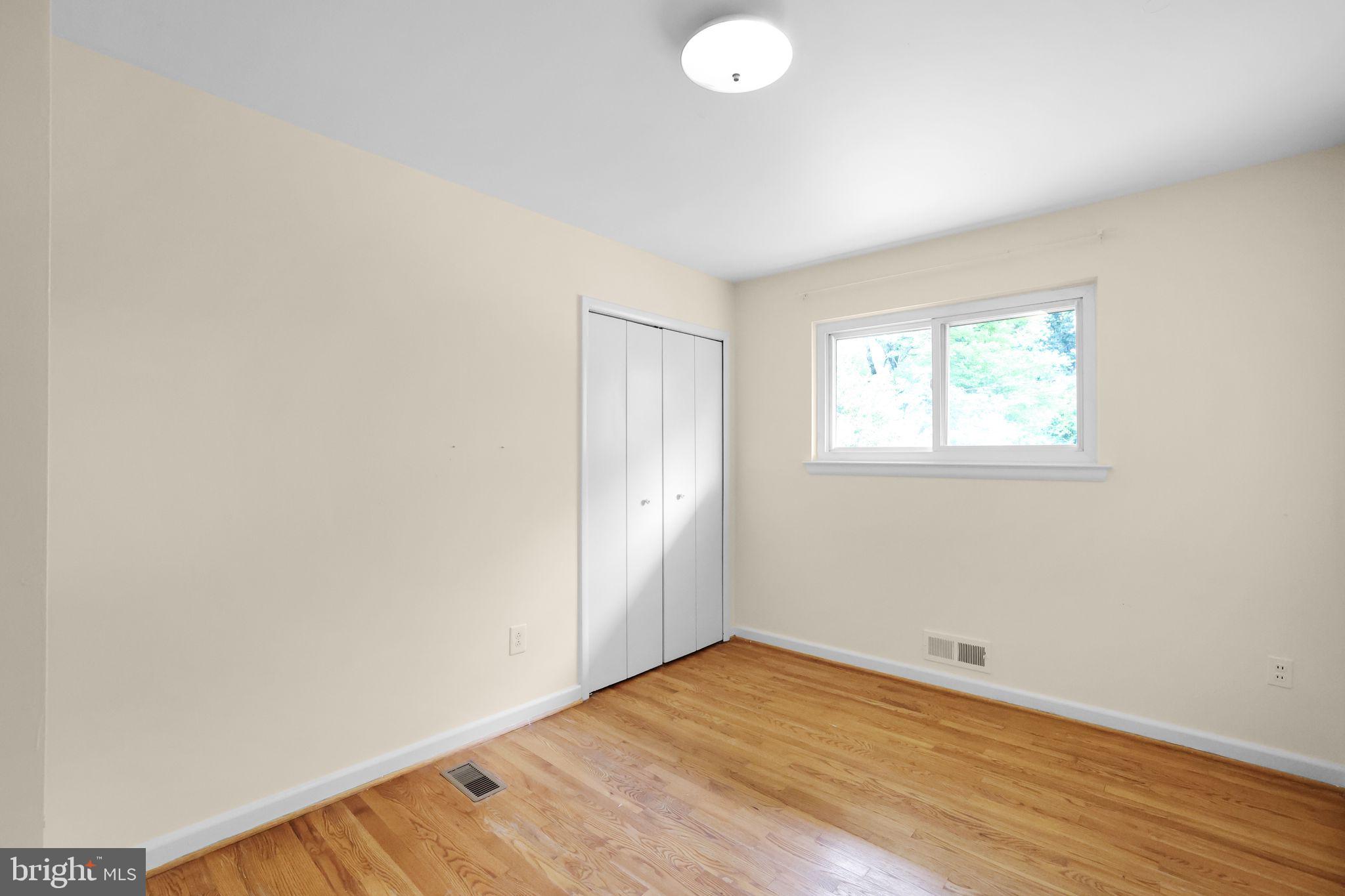 6928 WINTERBERRY LANE