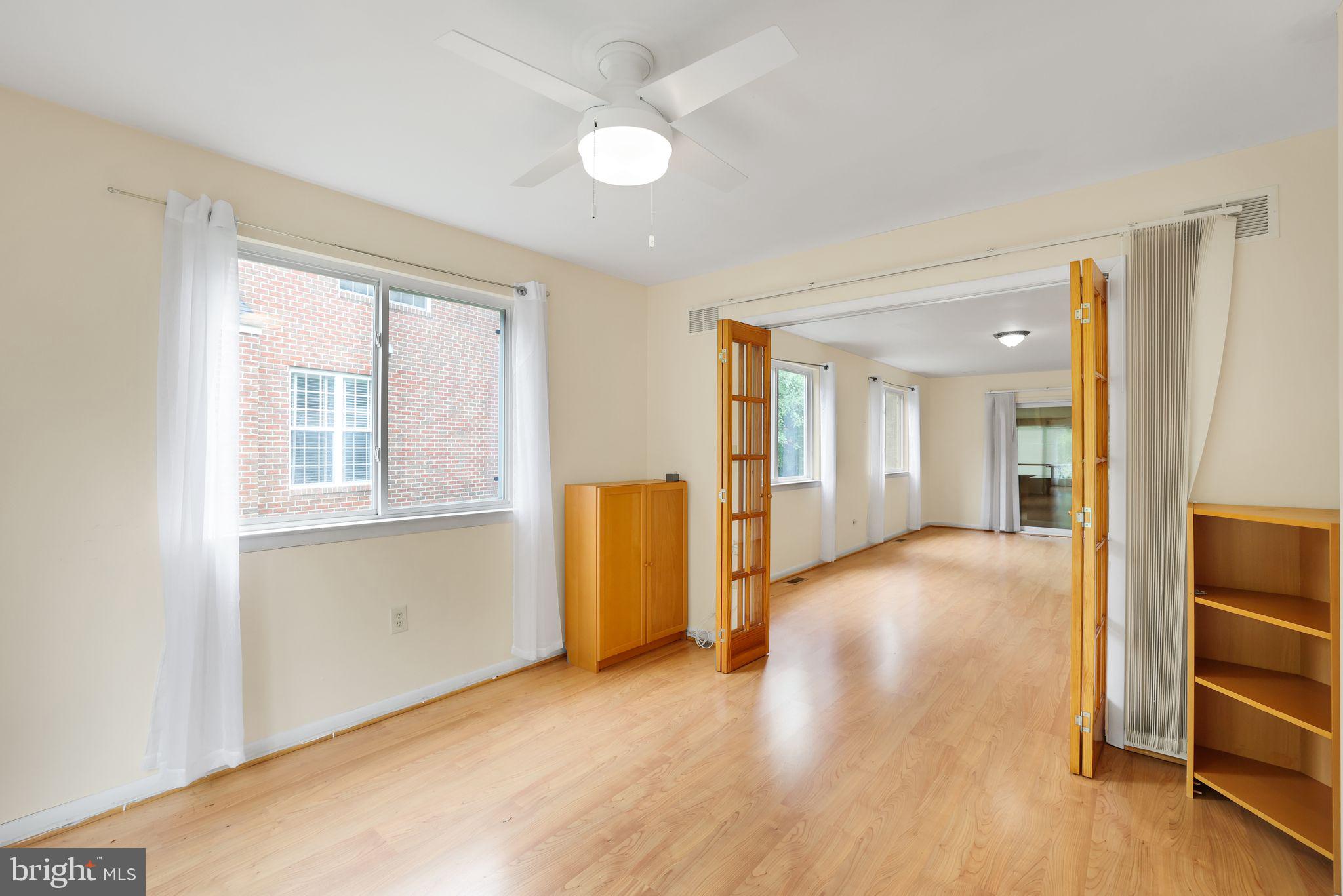 6928 WINTERBERRY LANE