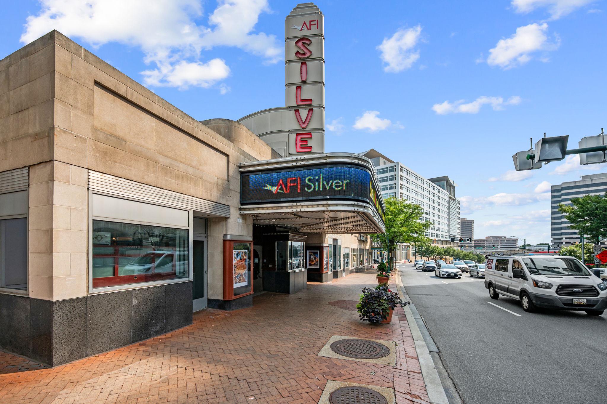 700 ROEDER ROAD Unit: 203