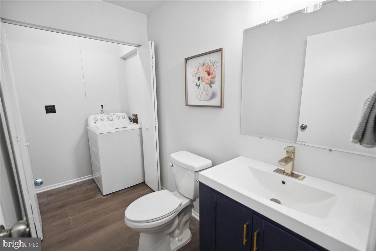 1206 Blithe Court