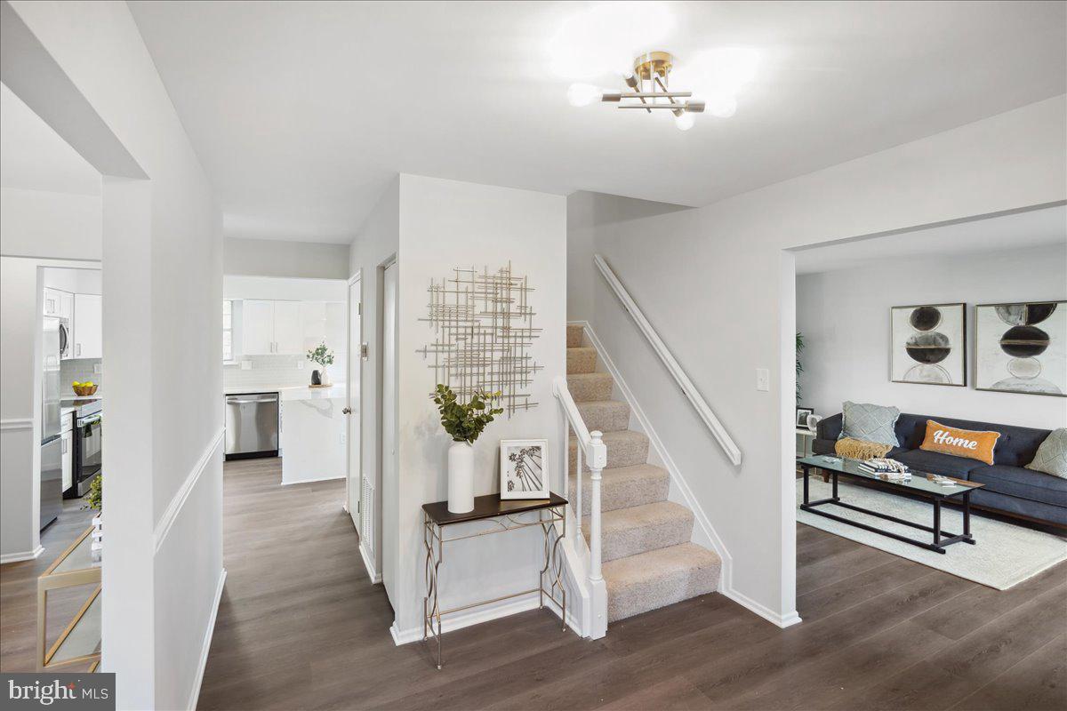 1206 Blithe Court