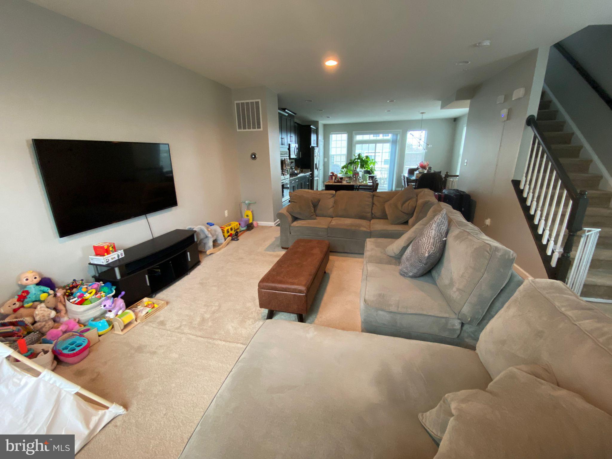 2814 PINEBROOK RD