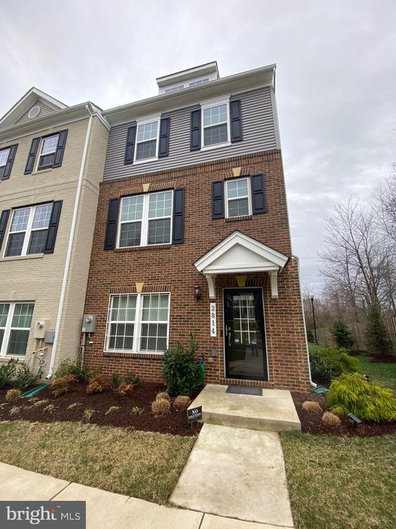 2814 PINEBROOK RD