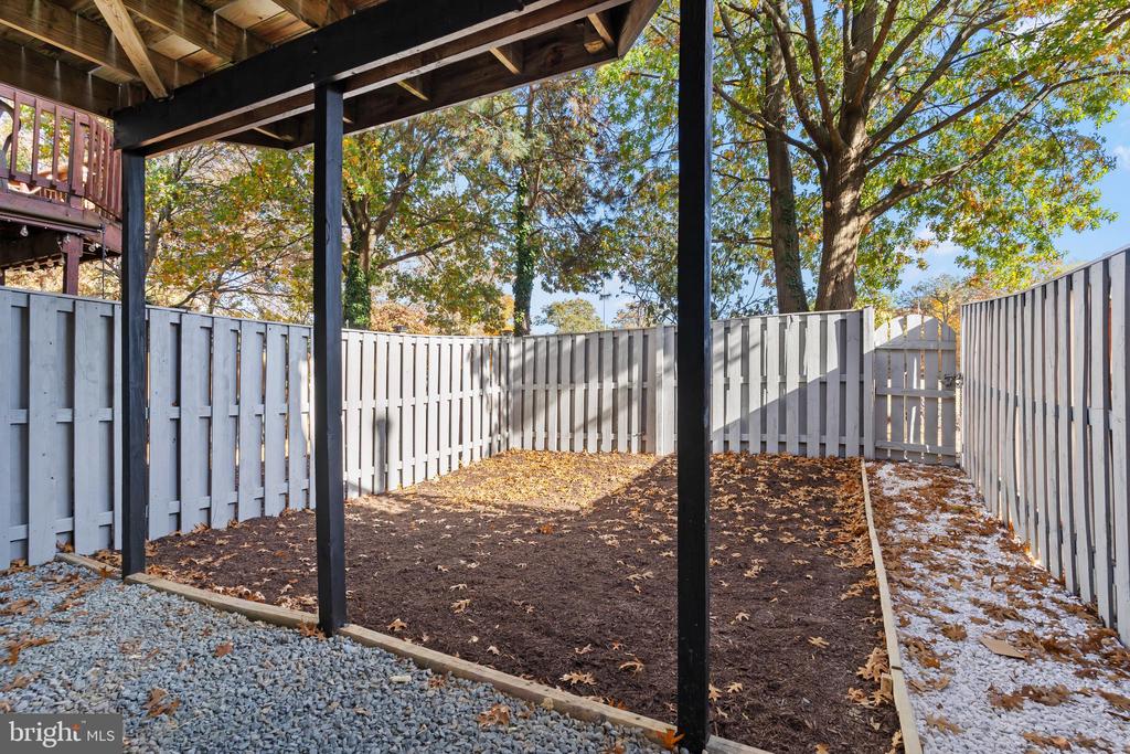 3116 Dynasty Dr