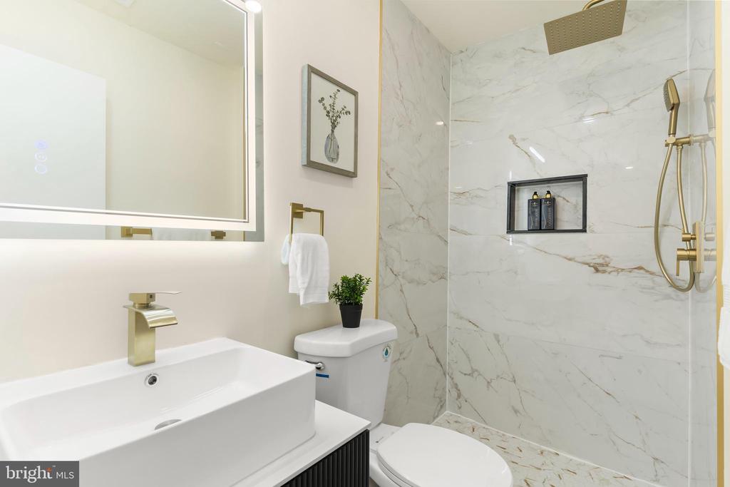 3116 Dynasty Dr