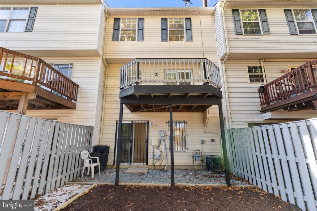 3116 Dynasty Dr