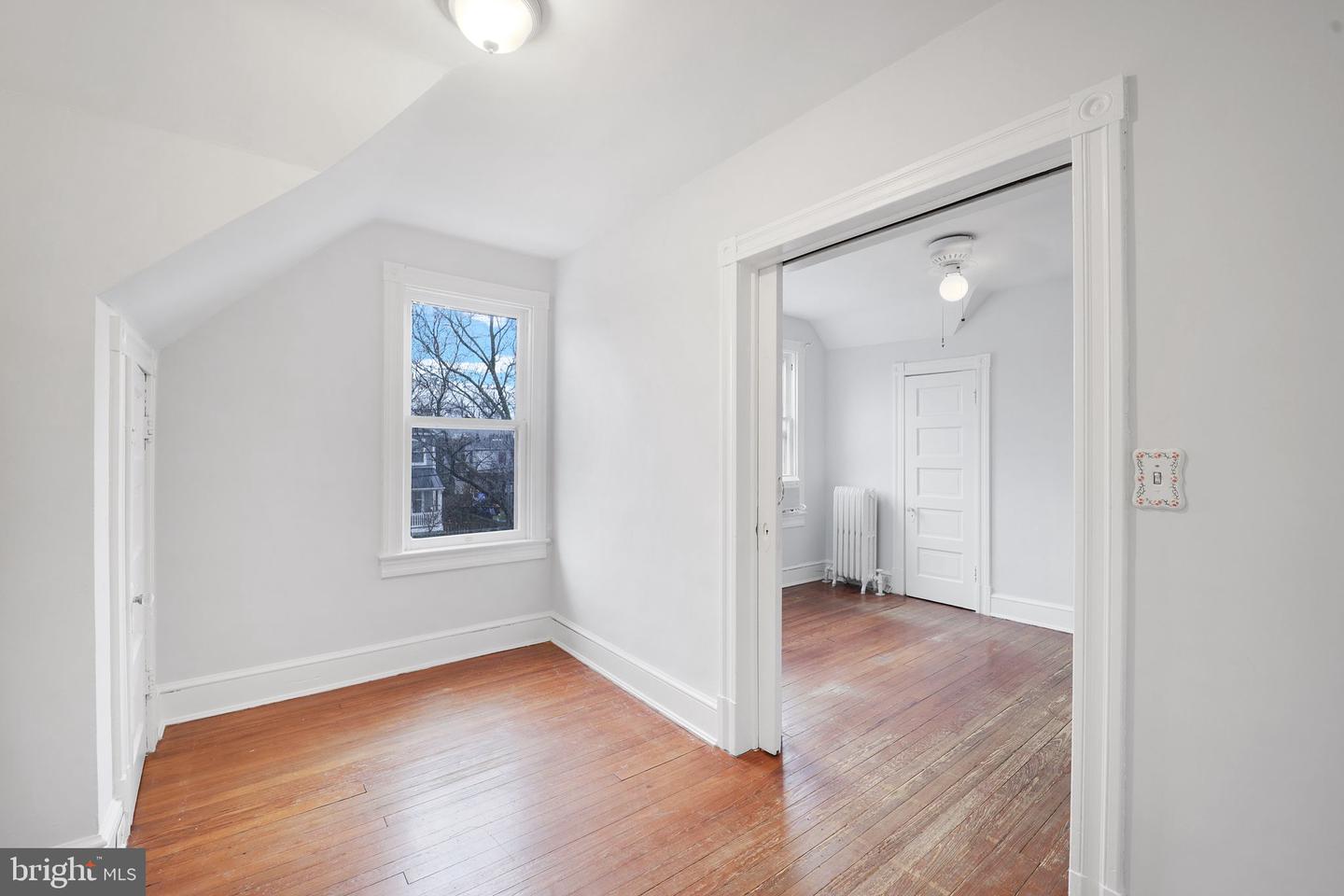 4906 QUEENSBURY RD
