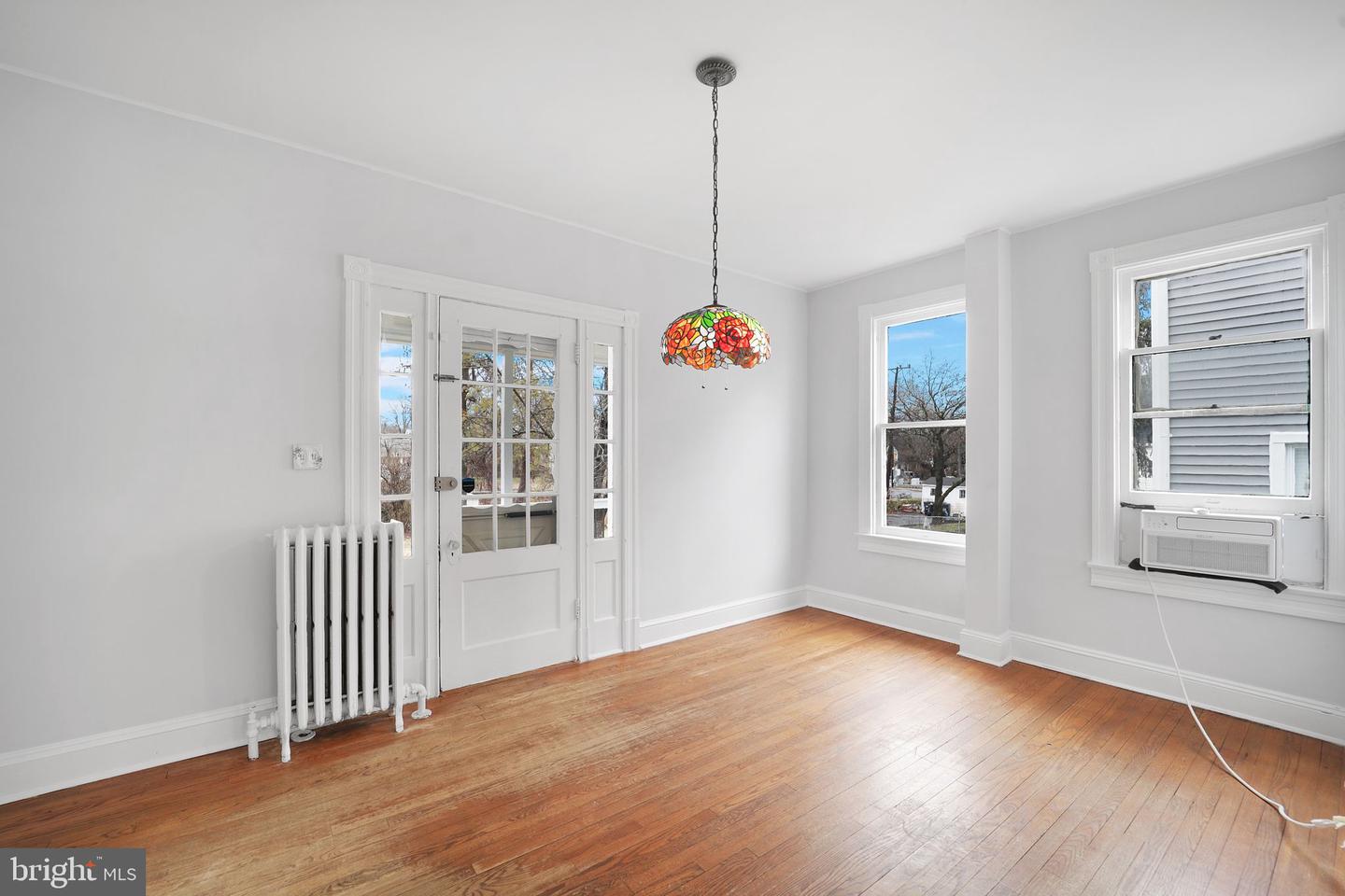 4906 QUEENSBURY RD