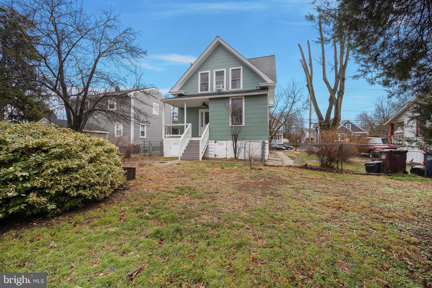 4906 QUEENSBURY RD