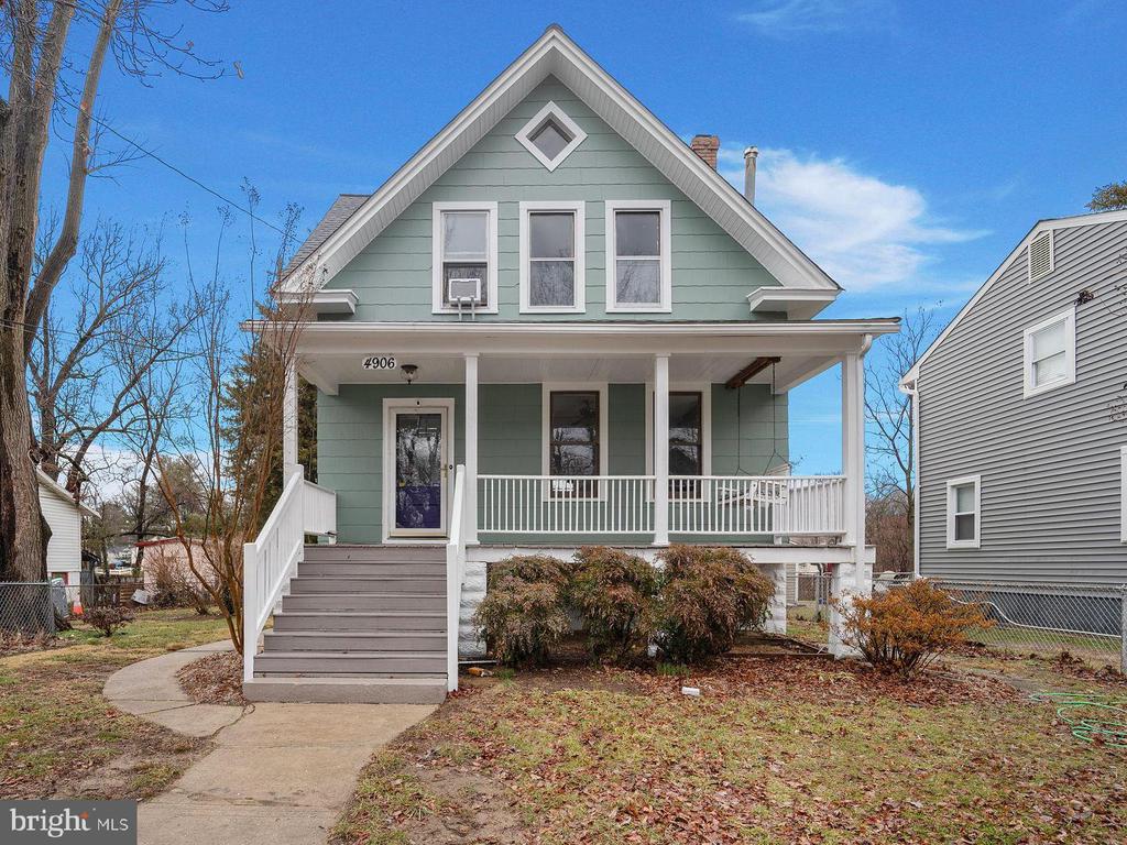 4906 QUEENSBURY RD