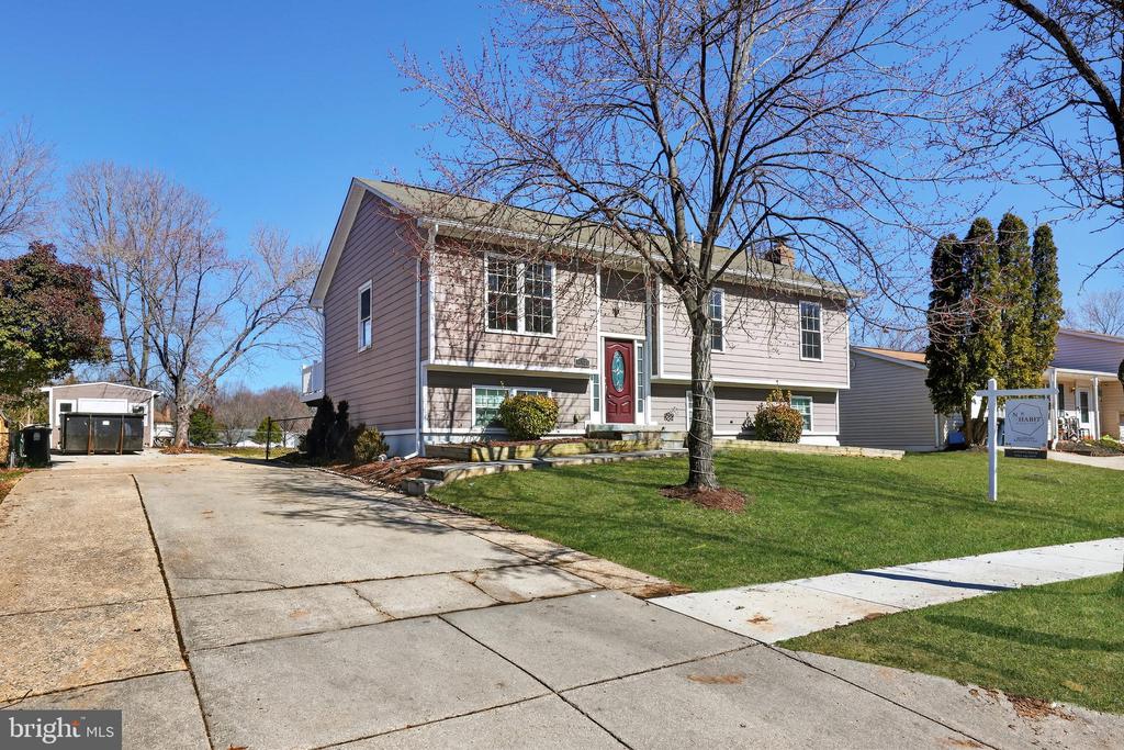 12626 HILLMEADE STATION DRIVE