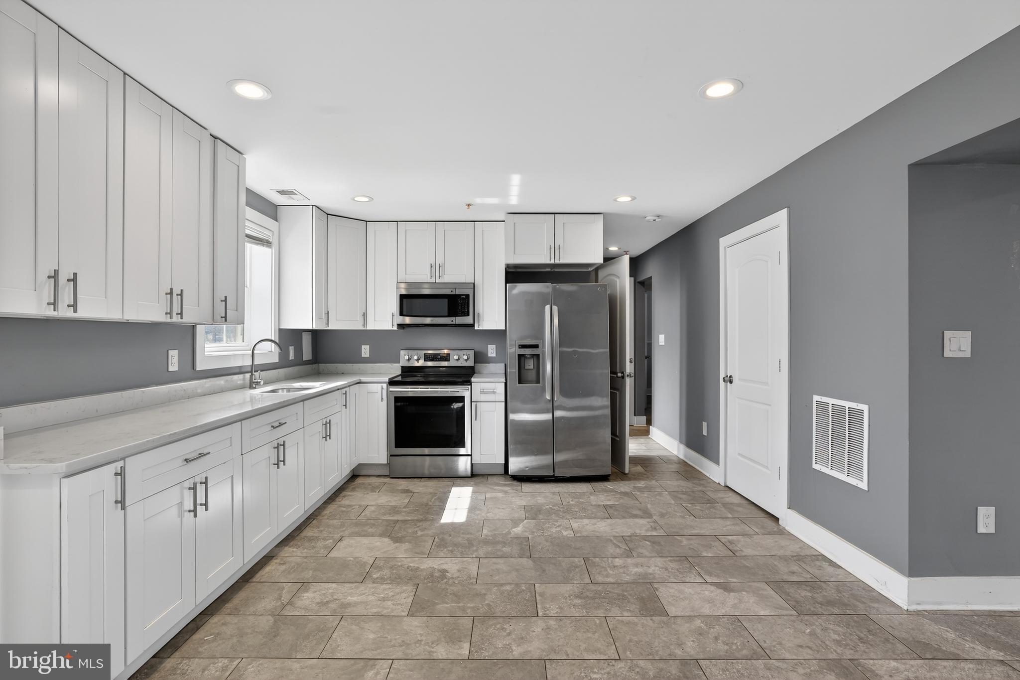 12626 HILLMEADE STATION DRIVE