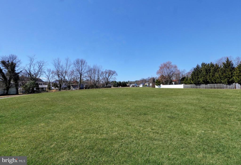 12626 HILLMEADE STATION DRIVE