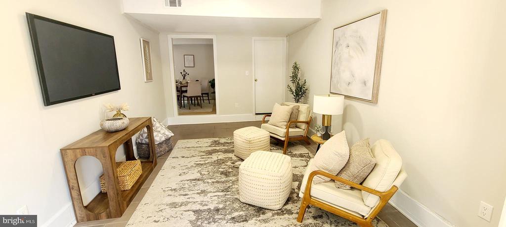 7608 LOTUS COURT
