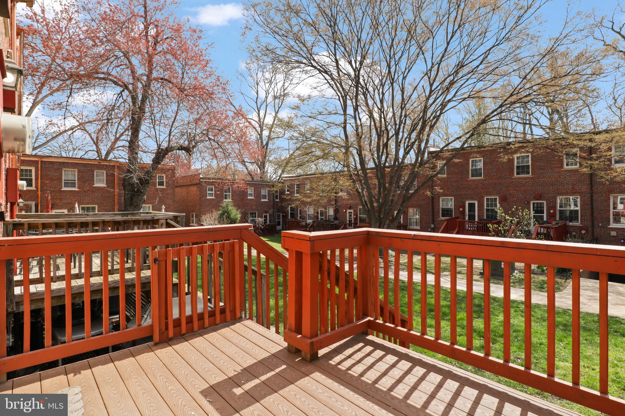 1400 S Barton St #429