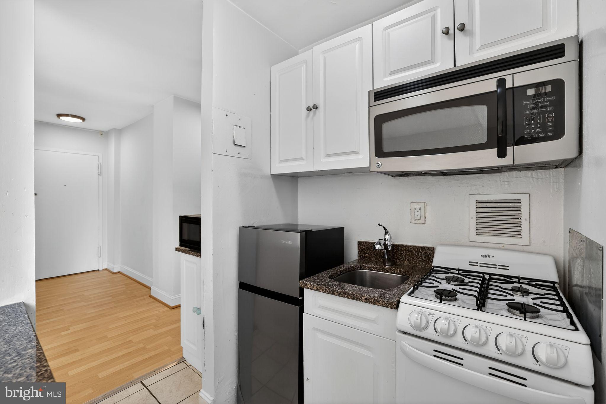 1111 ARLINGTON BOULEVARD 213