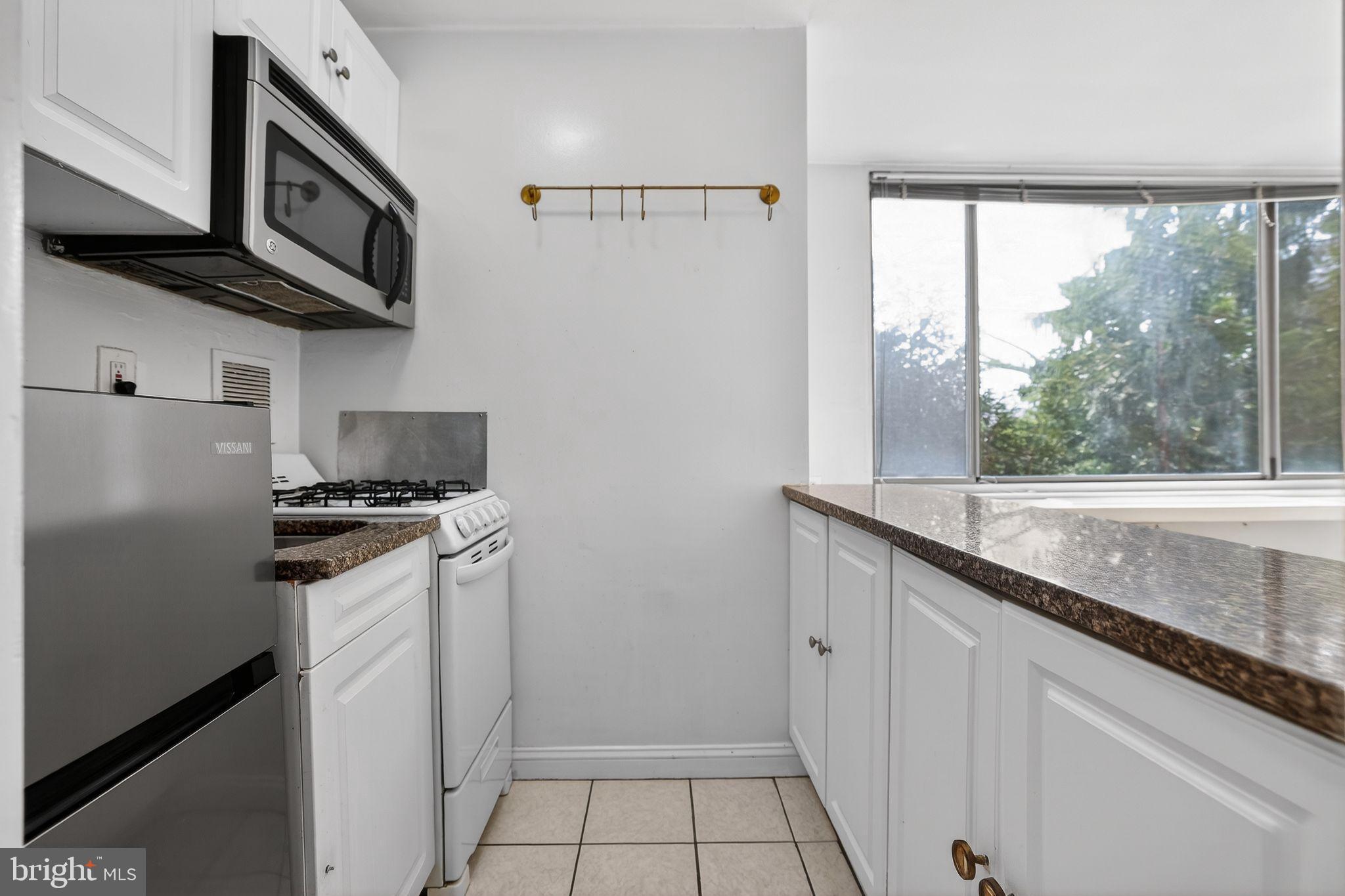 1111 ARLINGTON BOULEVARD 213