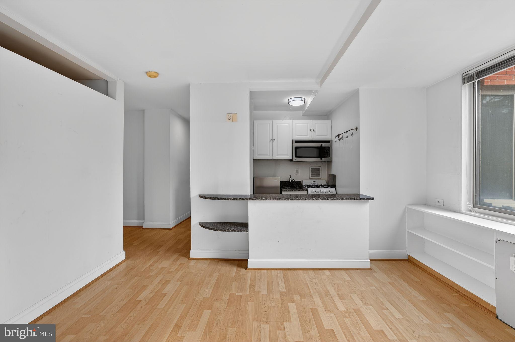 1111 ARLINGTON BOULEVARD 213