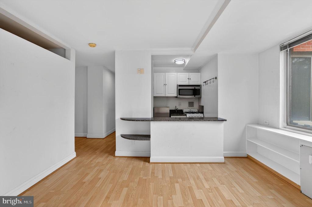 1111 ARLINGTON BOULEVARD 213