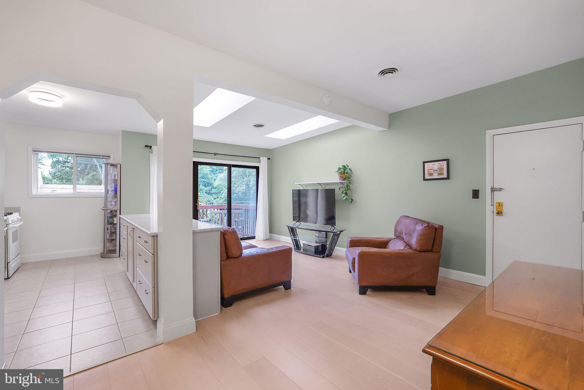 2700 DARTMOUTH RD #10