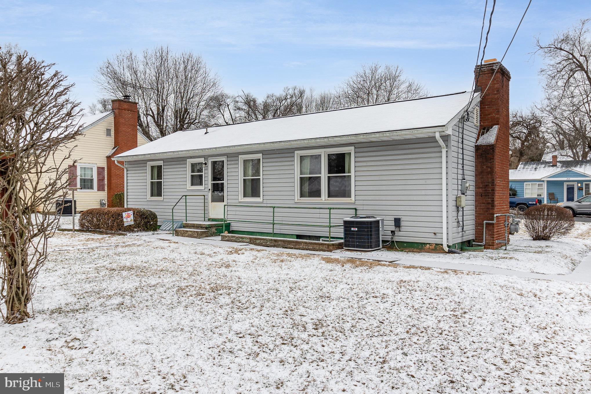 309 Madison St