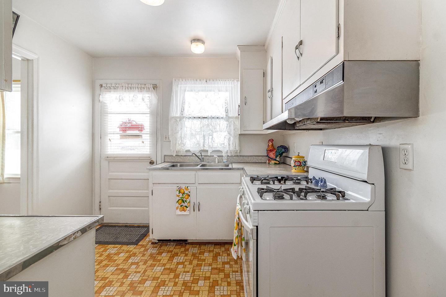 309 Madison St