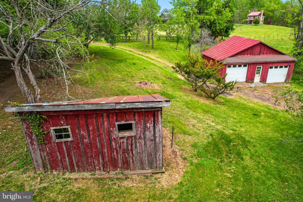 15499 LA GRANGE LANE