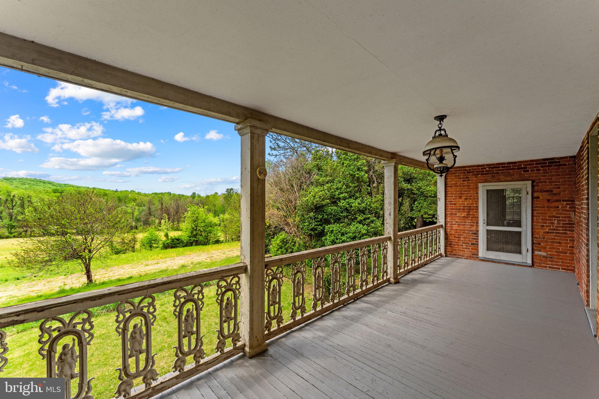 15499 LA GRANGE LANE