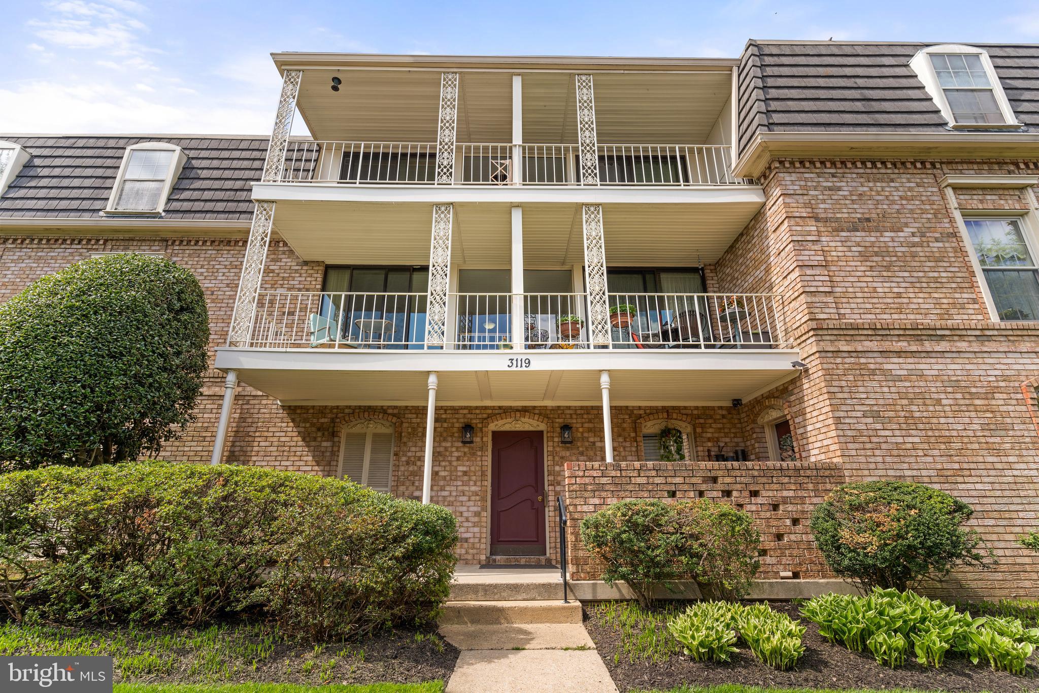 3119 Patrick Henry Dr #422