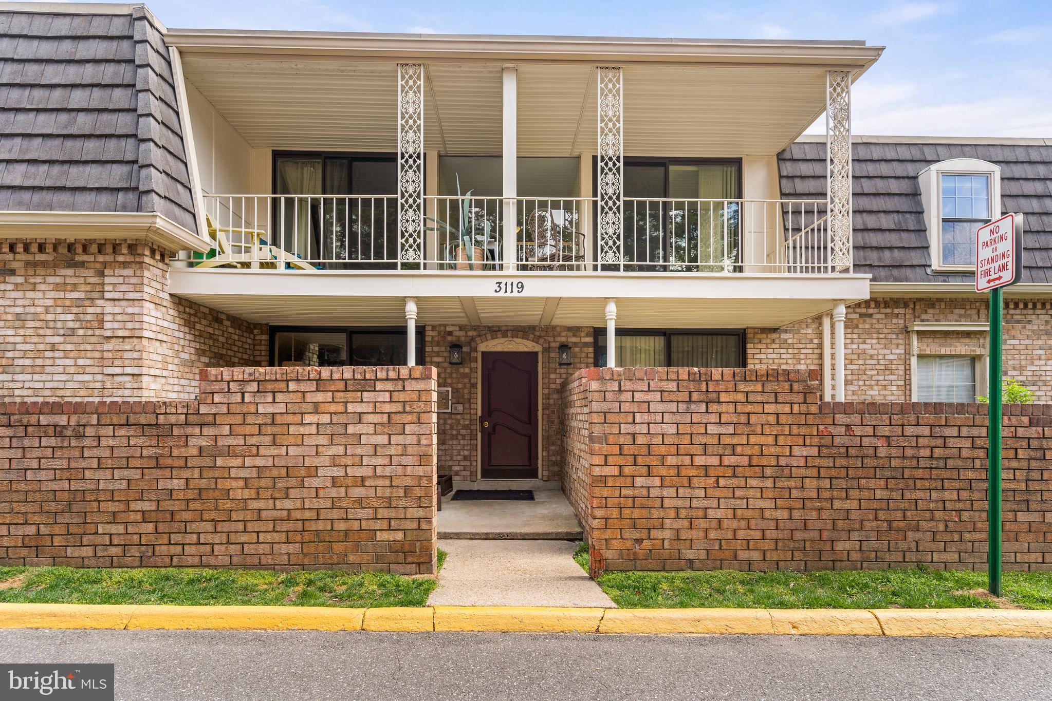 3119 Patrick Henry Dr #422