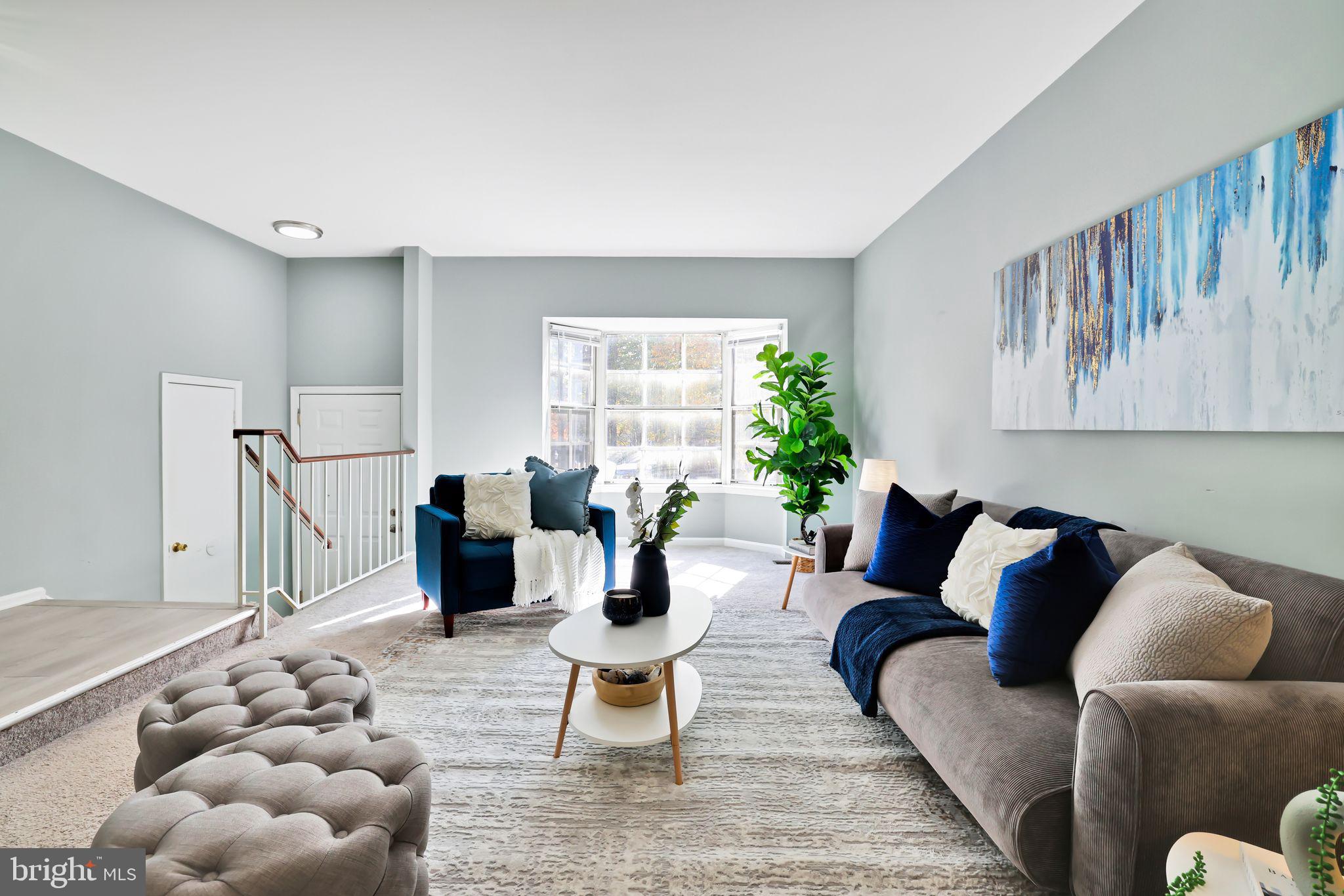 6143 GREEN HOLLOW COURT