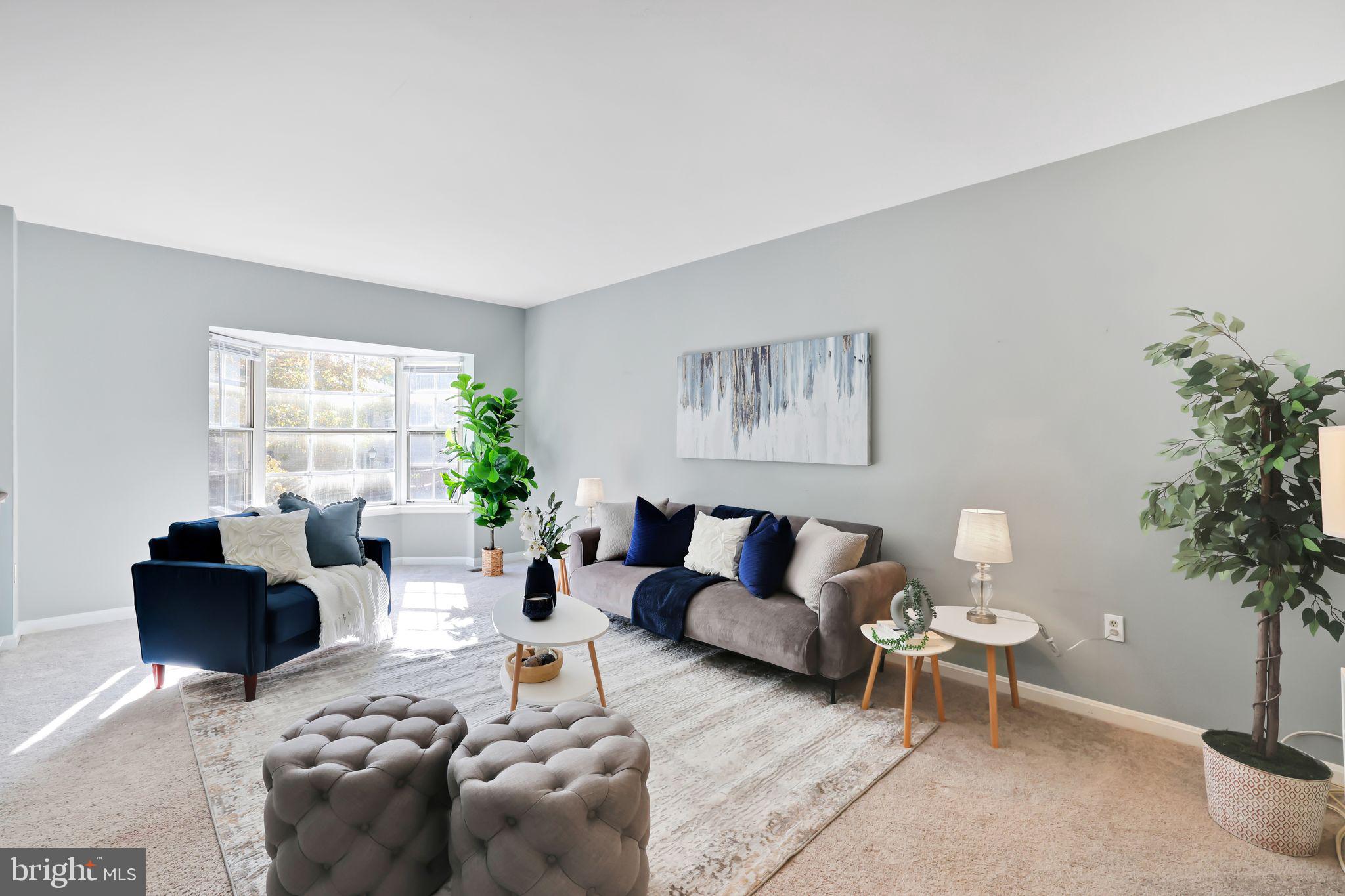 6143 GREEN HOLLOW COURT