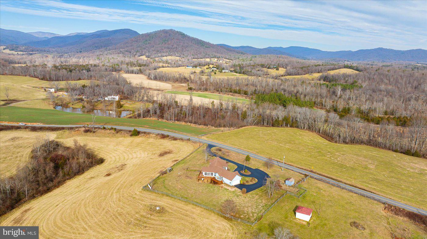 343 Middle River Road
