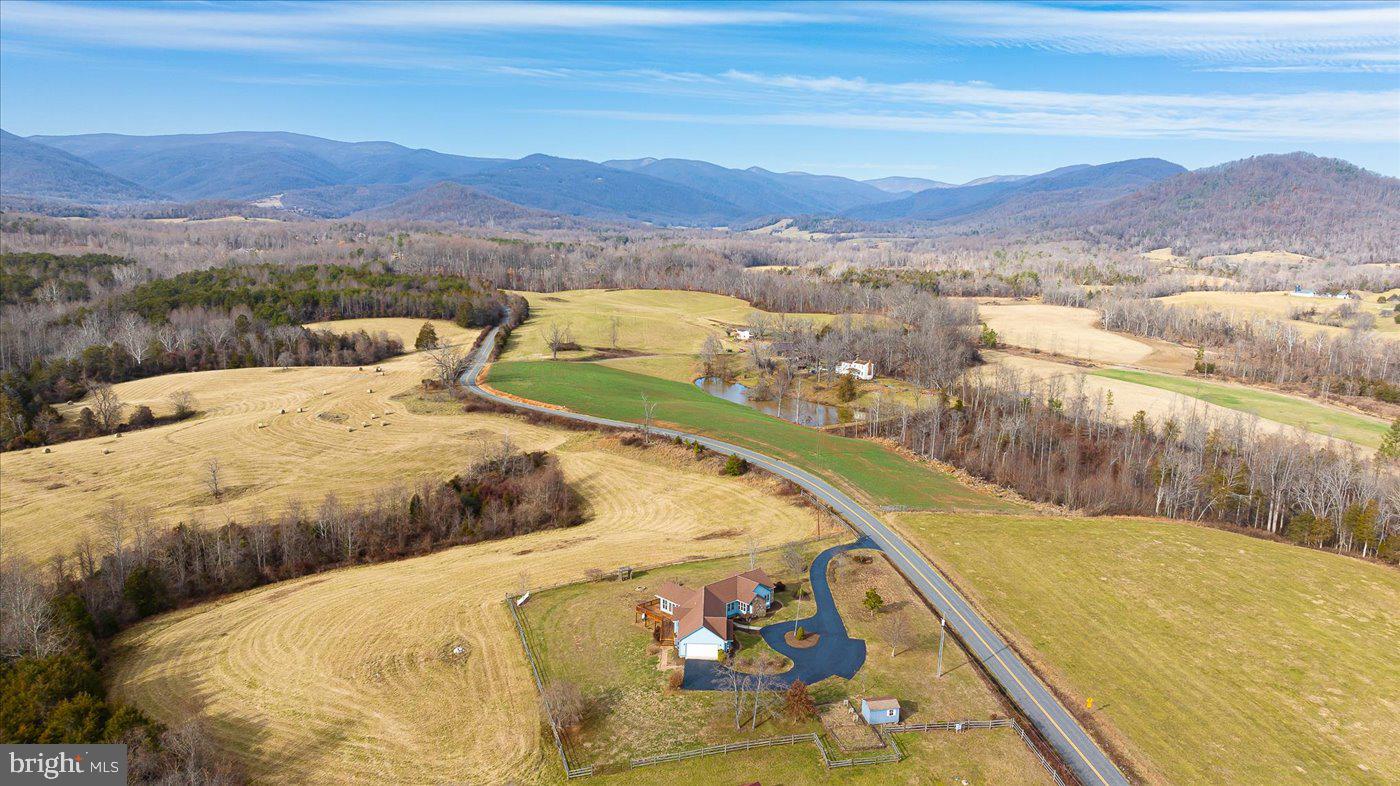 343 Middle River Road