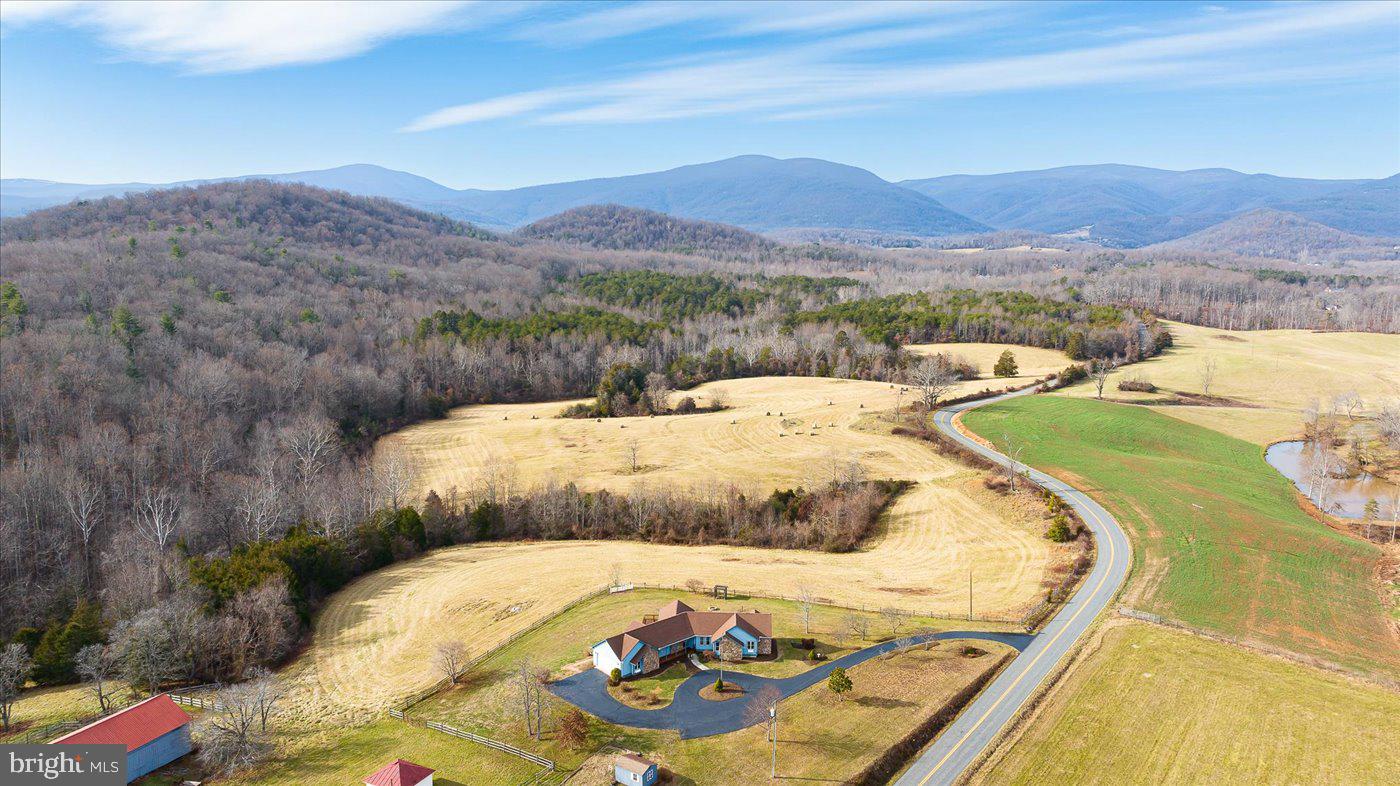 343 Middle River Road