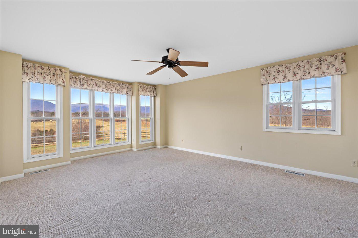 343 Middle River Road