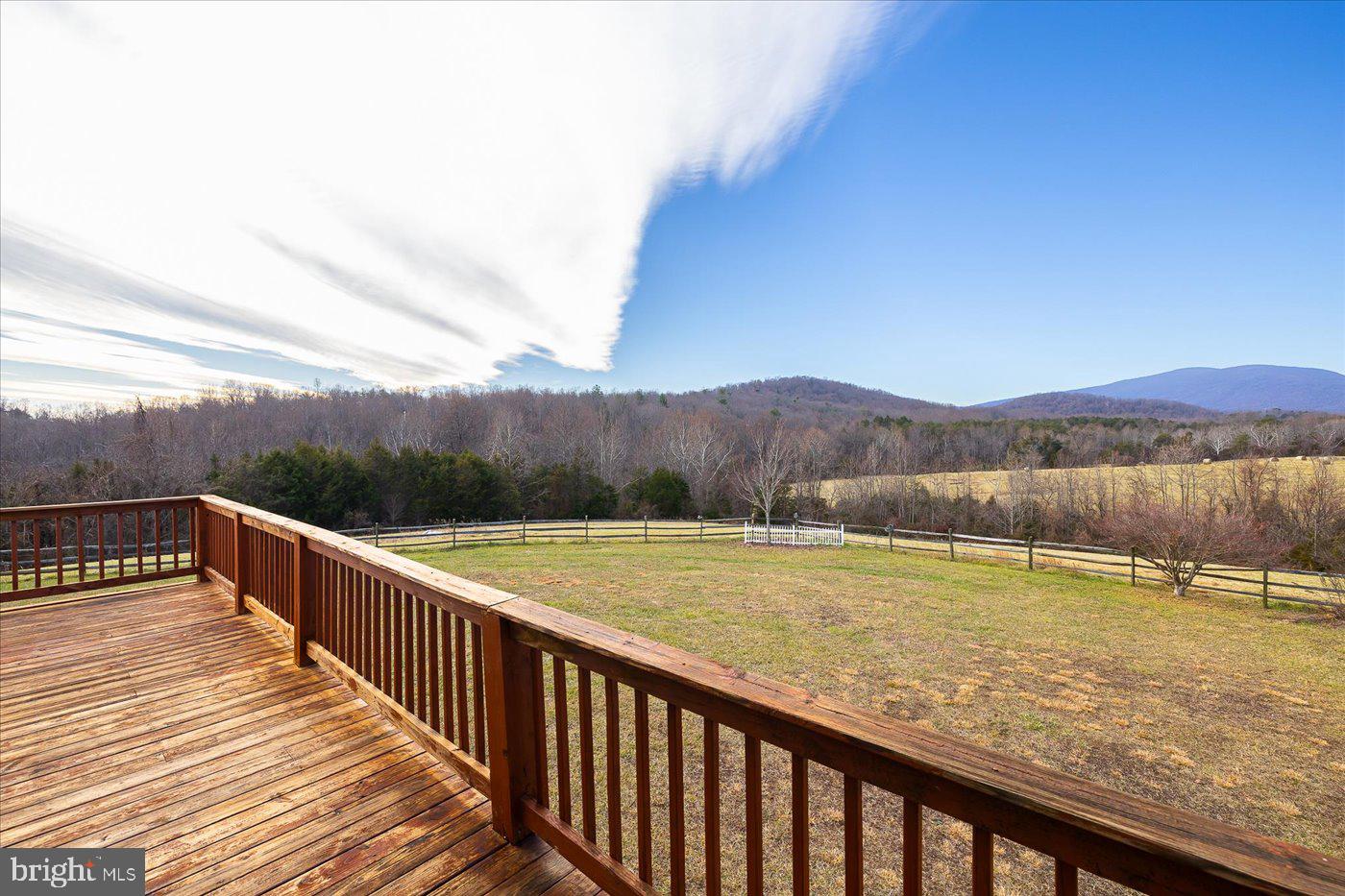 343 Middle River Road