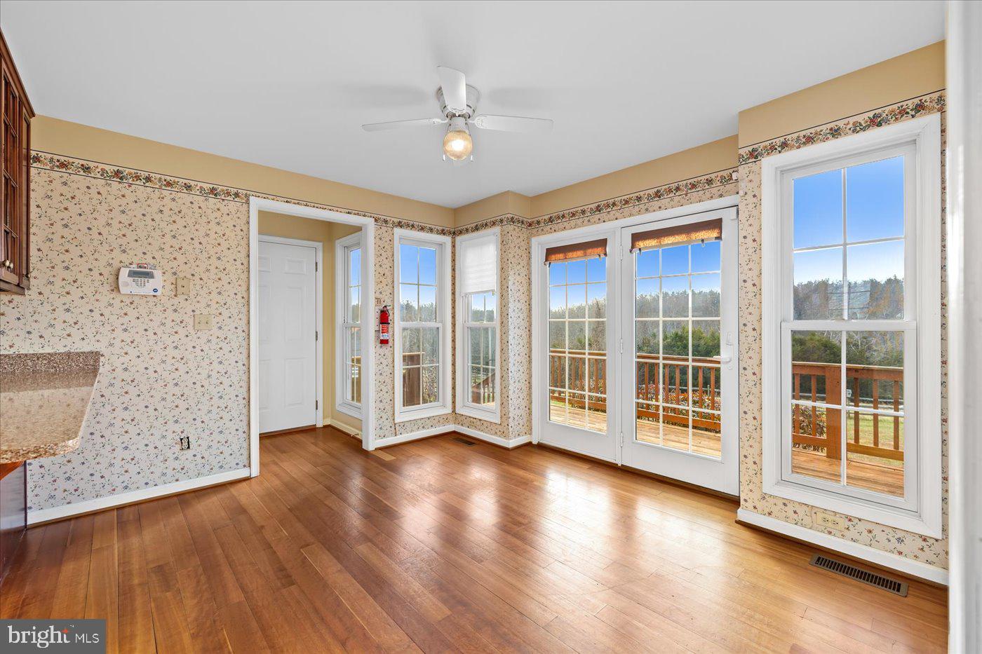 343 Middle River Road