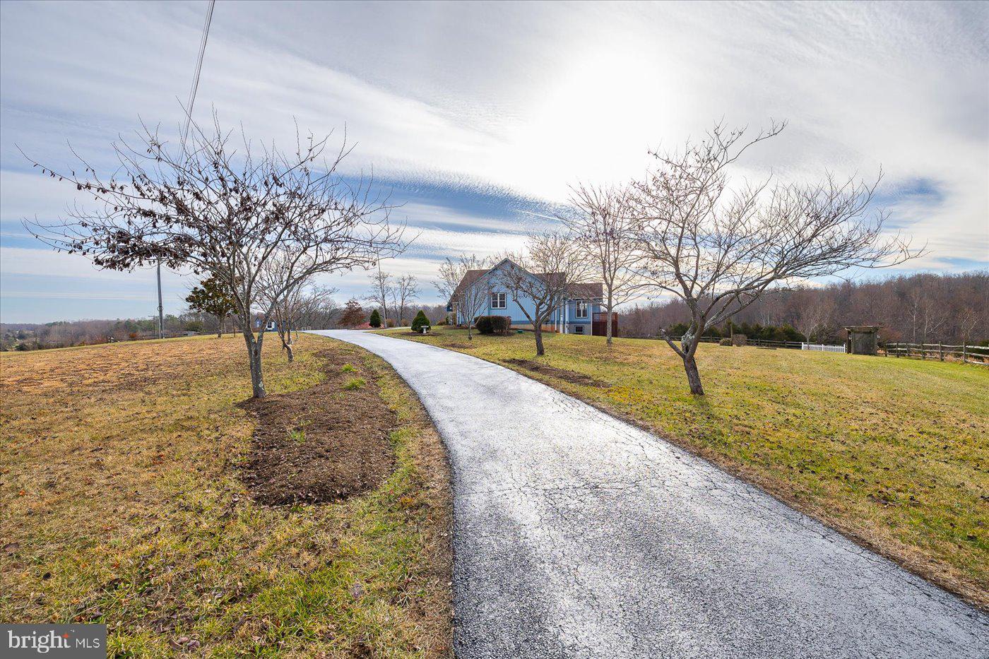 343 Middle River Road
