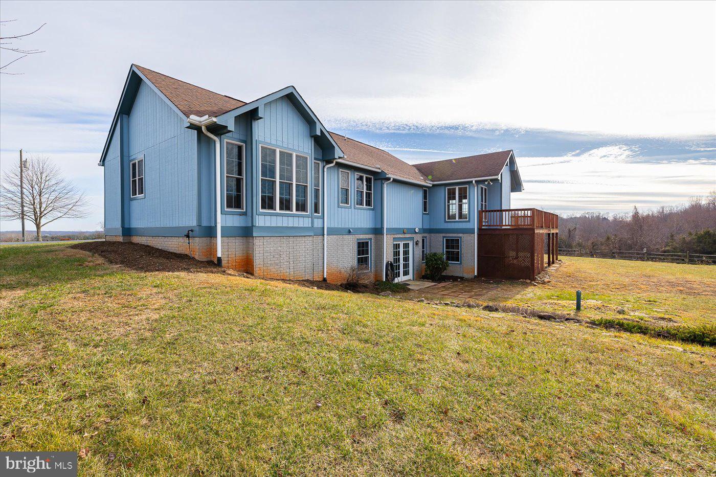 343 Middle River Road