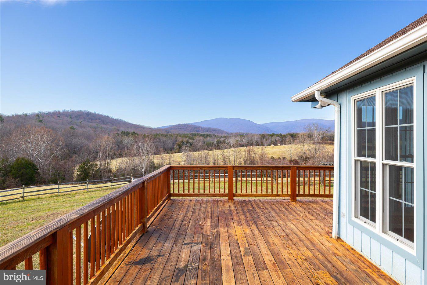 343 Middle River Road